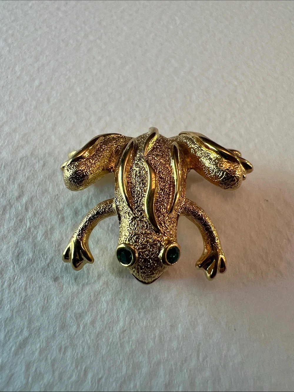 Napier Gold-tone Frog Reptile Decor Clip